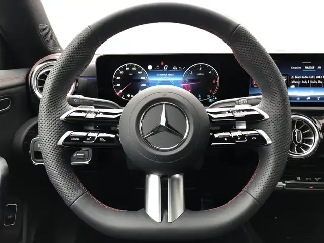 Mercedes-Benz CLA 220