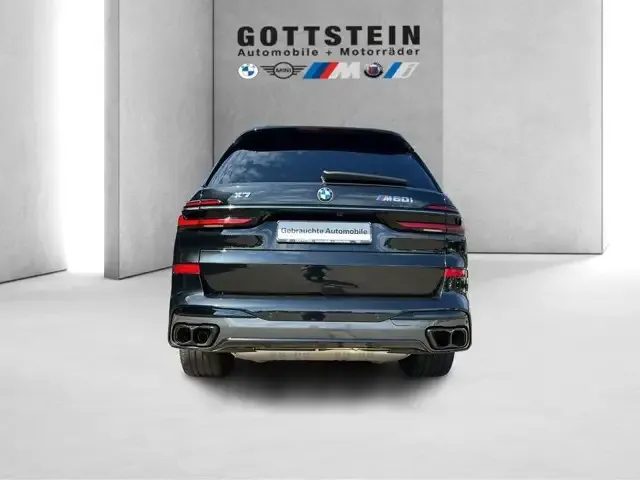 BMW X7 M