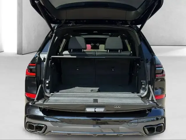 BMW X7 M
