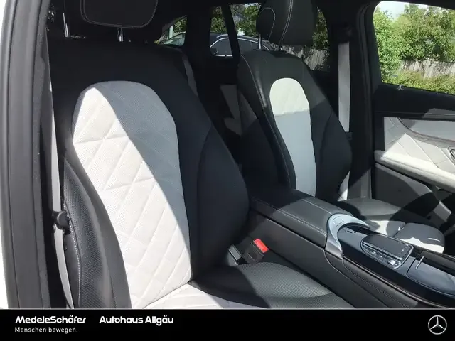 Mercedes-Benz EQC 400