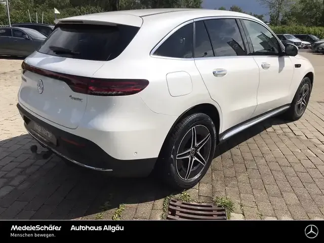 Mercedes-Benz EQC 400