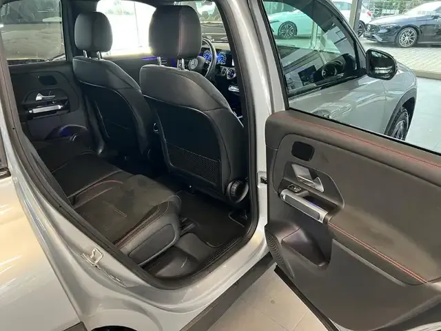 Mercedes-Benz EQB 350