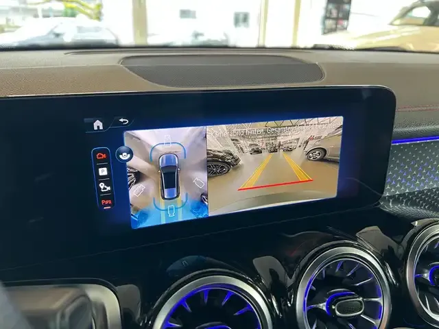 Mercedes-Benz EQB 350