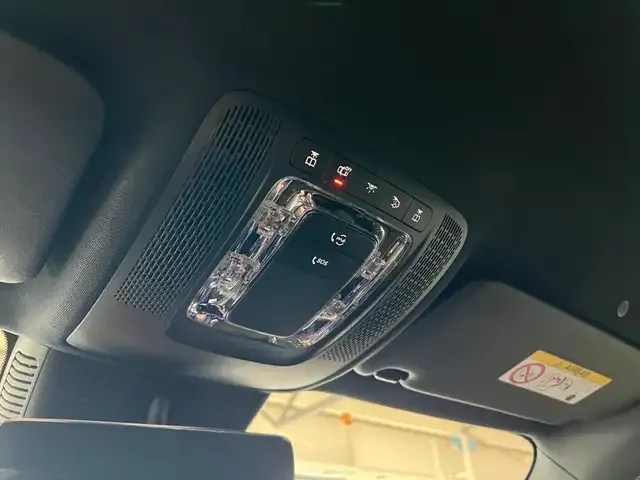 Mercedes-Benz EQB 350