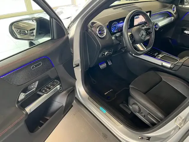 Mercedes-Benz EQB 350