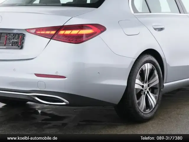 Mercedes-Benz C 180