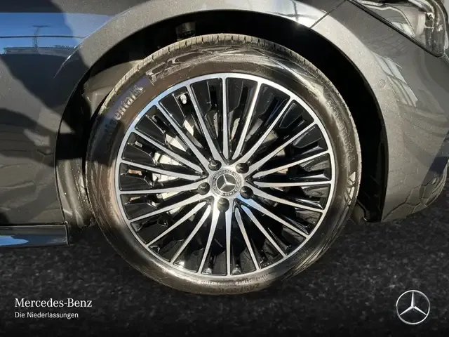 Mercedes-Benz CLE 200