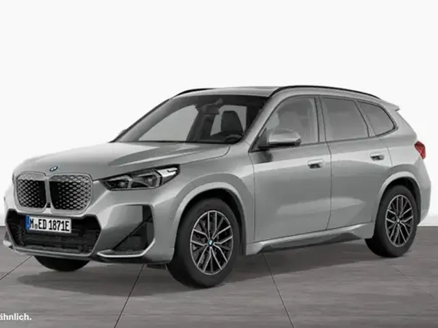 BMW iX1