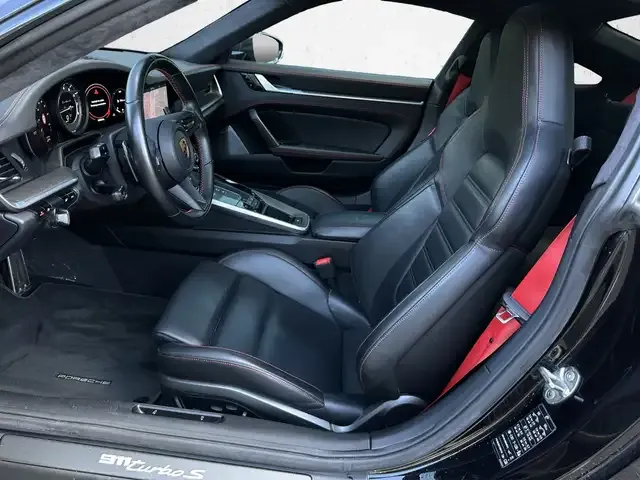 Porsche 992
