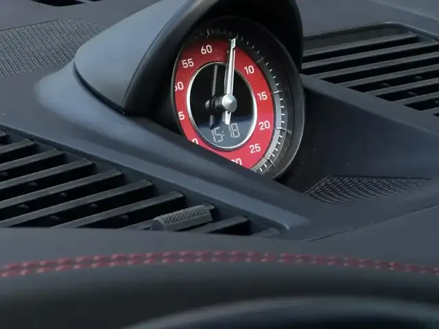 Porsche 992
