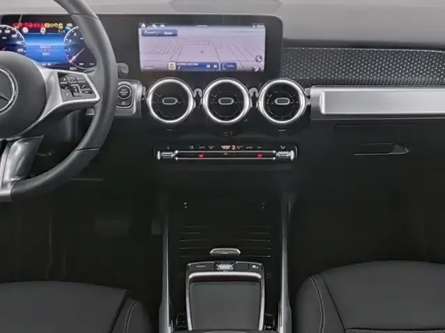 Mercedes-Benz GLB 220