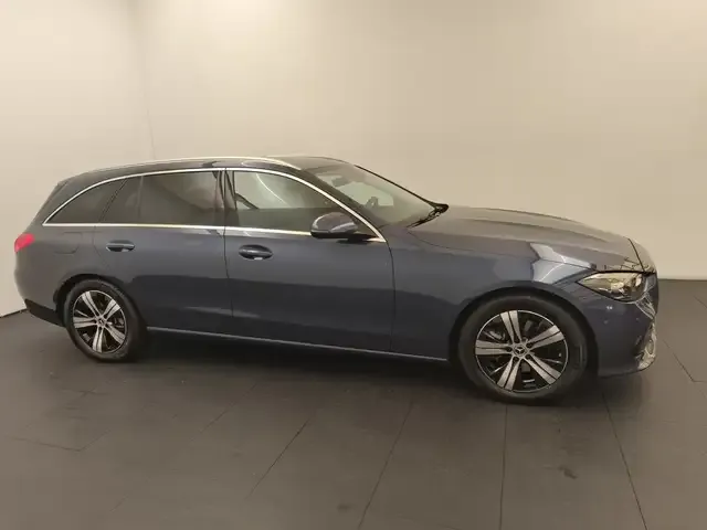 Mercedes-Benz C 220