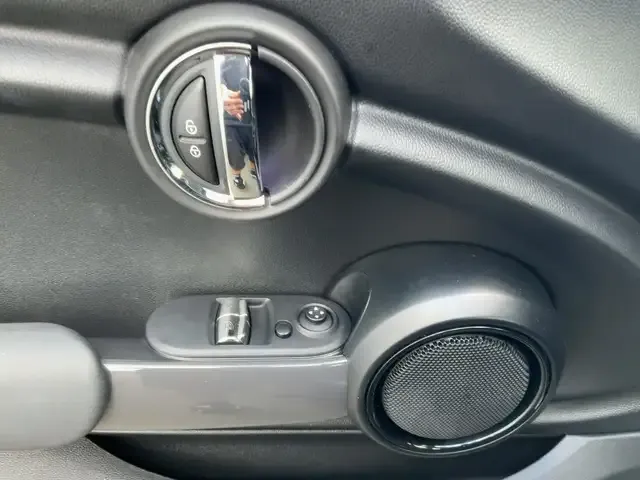 MINI Cooper D