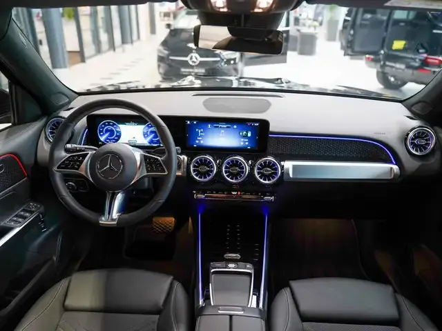Mercedes-Benz EQB 350