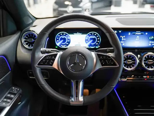 Mercedes-Benz EQB 350
