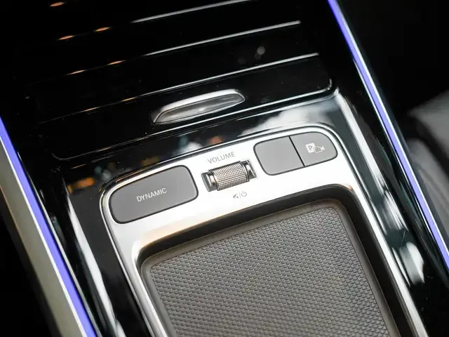 Mercedes-Benz EQB 350