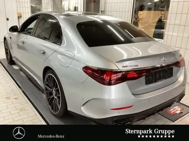 Mercedes-Benz E 53 AMG