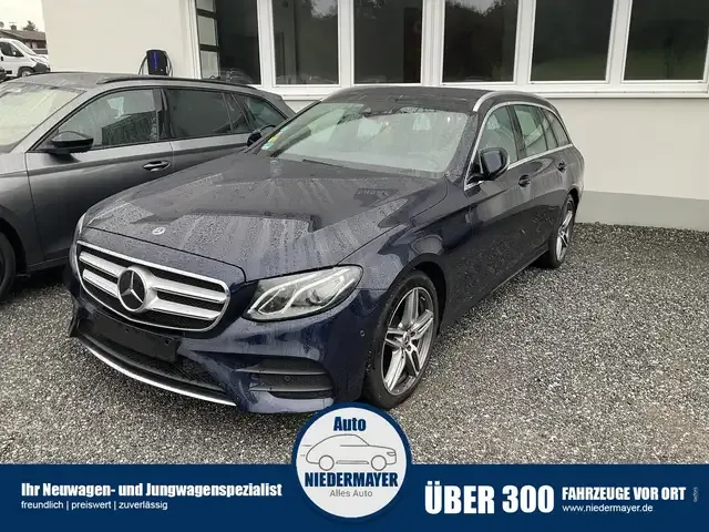 Mercedes-Benz E 400