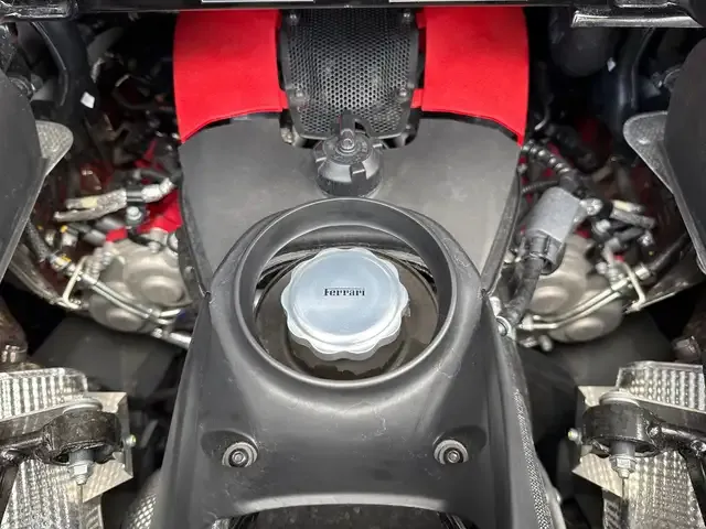 Ferrari F8 Spider