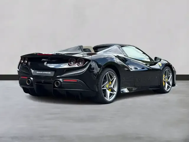 Ferrari F8 Spider
