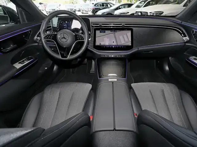 Mercedes-Benz E 220