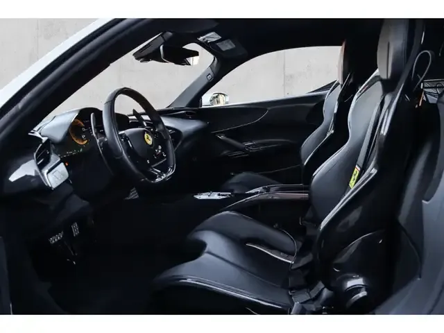 Ferrari SF90 Stradale