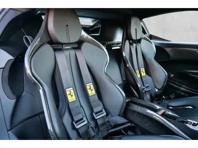 Ferrari SF90 Stradale