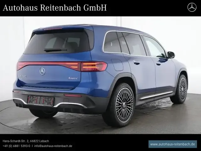 Mercedes-Benz EQB 300