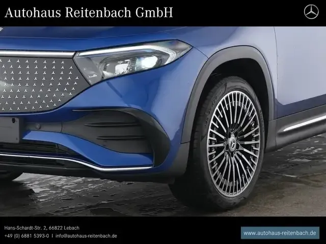 Mercedes-Benz EQB 300