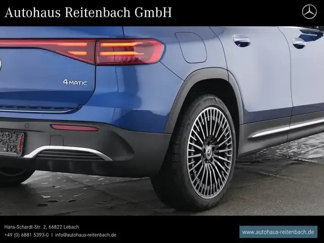 Mercedes-Benz EQB 300