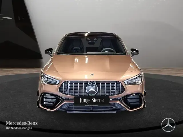 Mercedes-Benz CLA 45 AMG