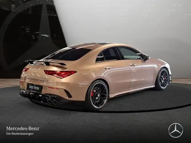 Mercedes-Benz CLA 45 AMG