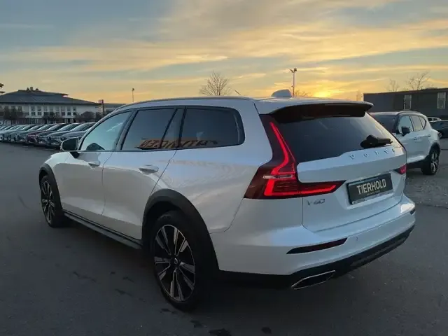 Volvo V60 Cross Country