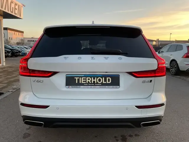 Volvo V60 Cross Country