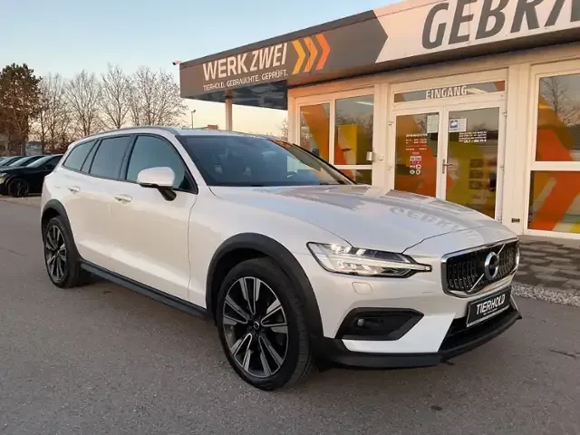 Volvo V60 Cross Country