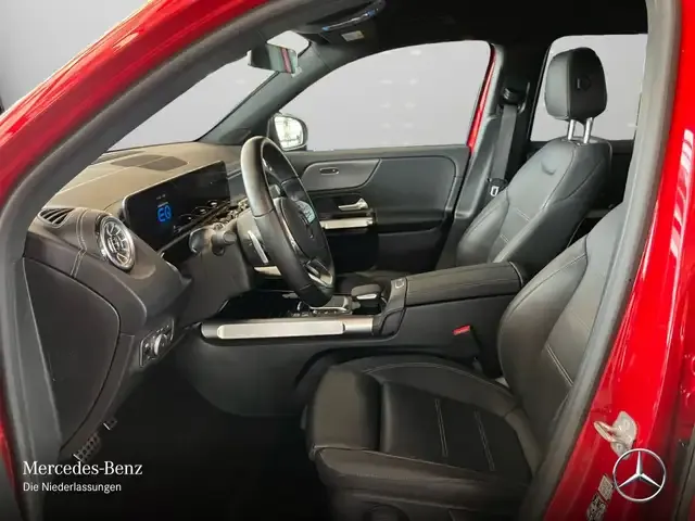 Mercedes-Benz EQB 300