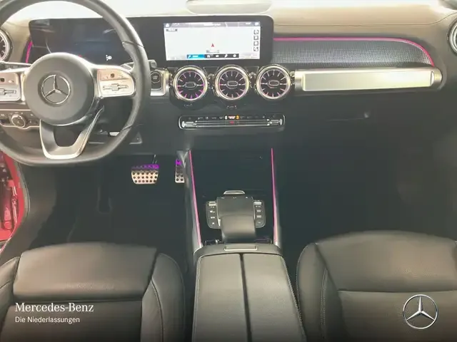 Mercedes-Benz EQB 300