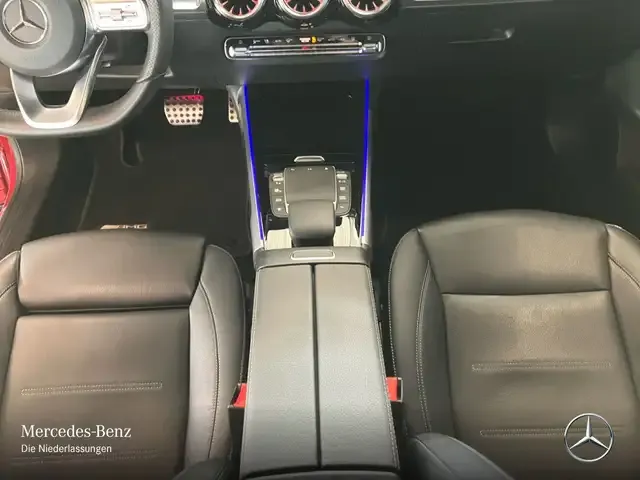 Mercedes-Benz EQB 300