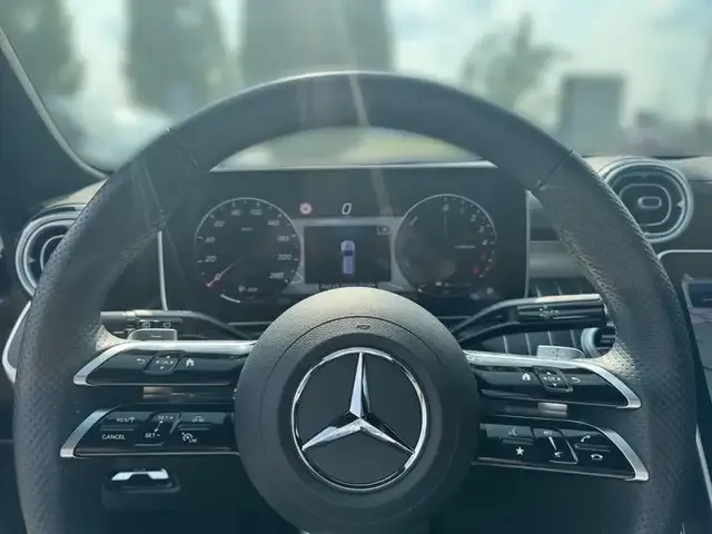 Mercedes-Benz C 300