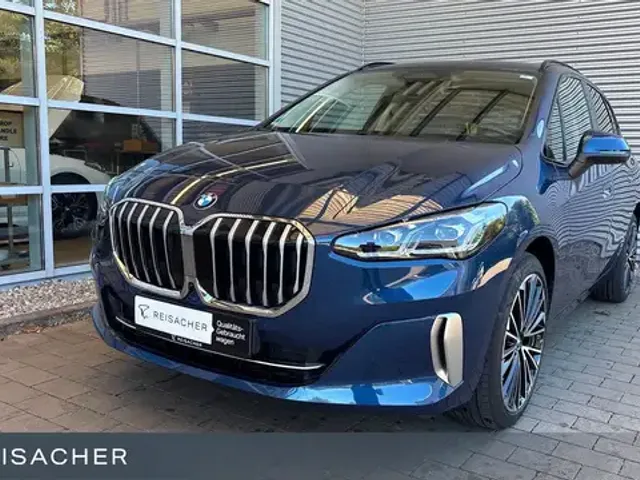BMW 220