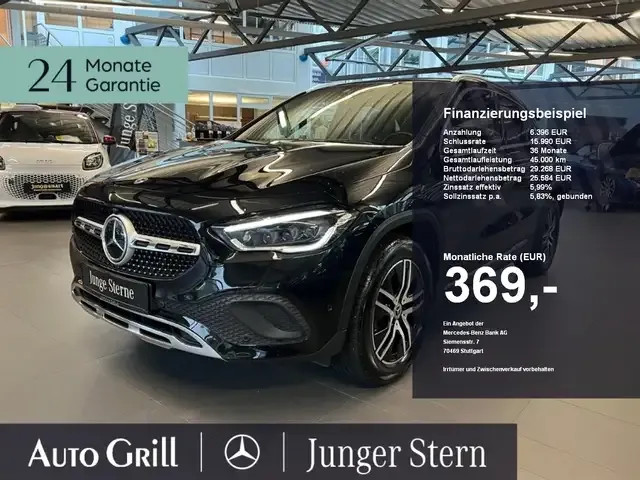 Mercedes-Benz GLA 220