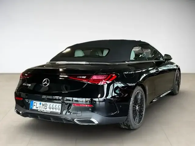 Mercedes-Benz CLE 180