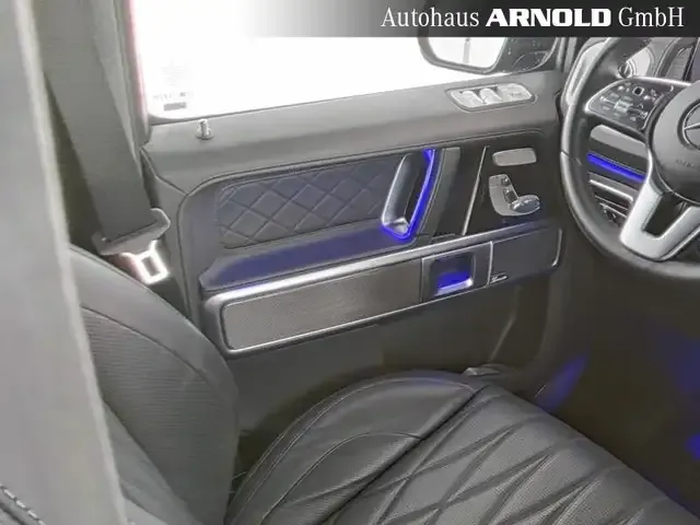 Mercedes-Benz G 400