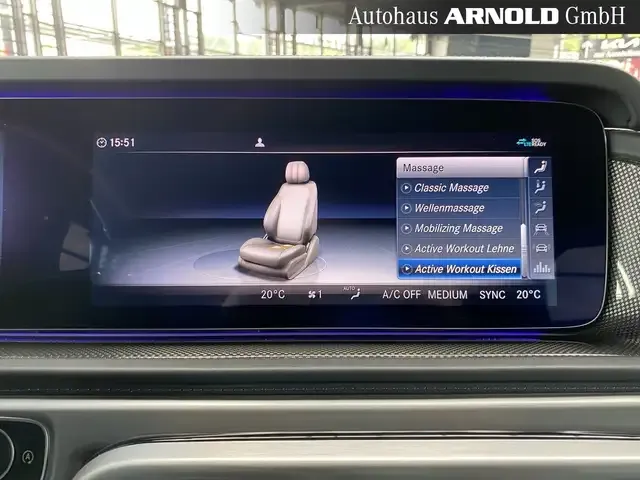 Mercedes-Benz G 400
