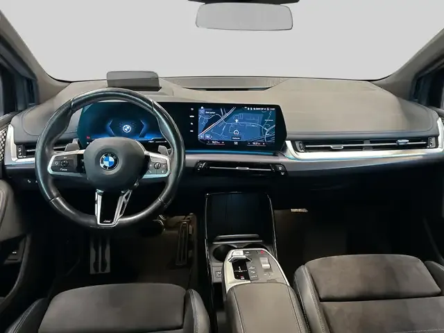 BMW 220
