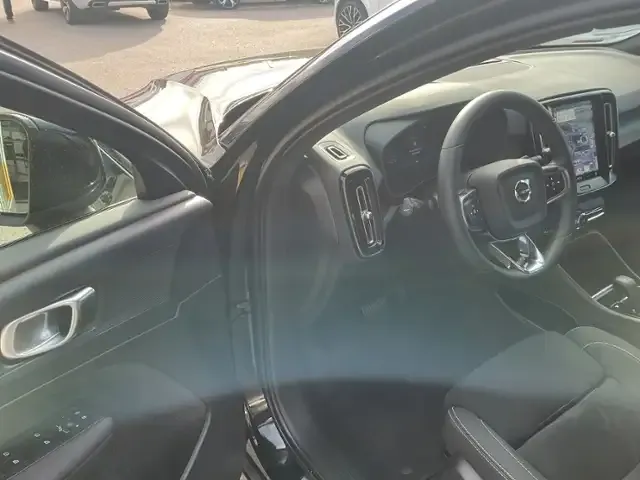 Volvo C40