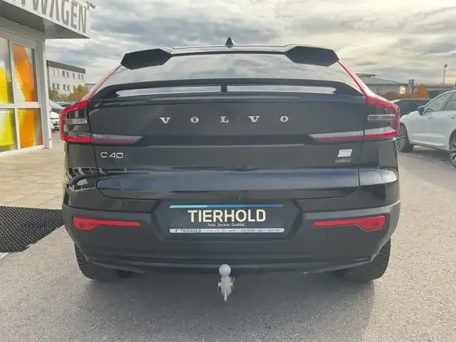 Volvo C40