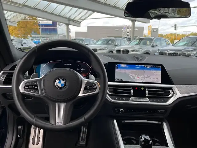 BMW 440