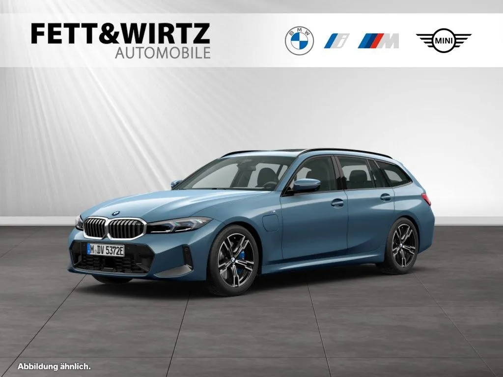 BMW 330
