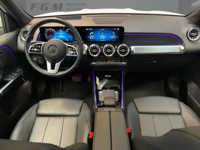 Mercedes-Benz EQB 300